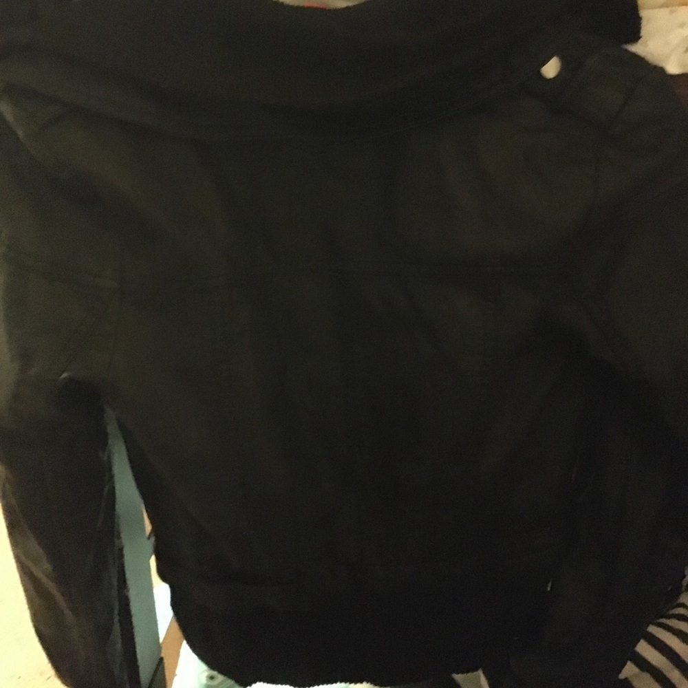 Leather jacket - Picture 2 of 2